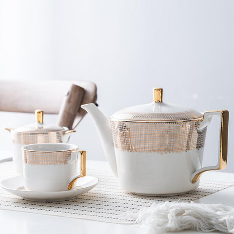 24Pcs Ceramic Royal Artistic Tea Set