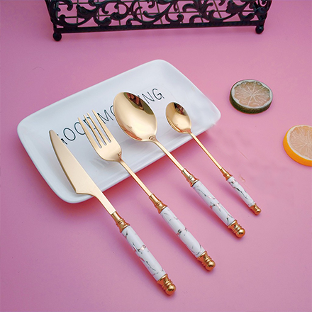 4Pcs Stainless Steel Gold Cutlery Set