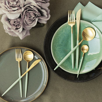 24Pcs Luxury Gold And Light Green Cutlery Set