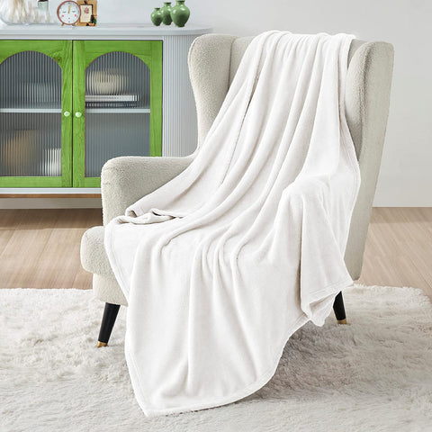 White Fleece Throw Blanket